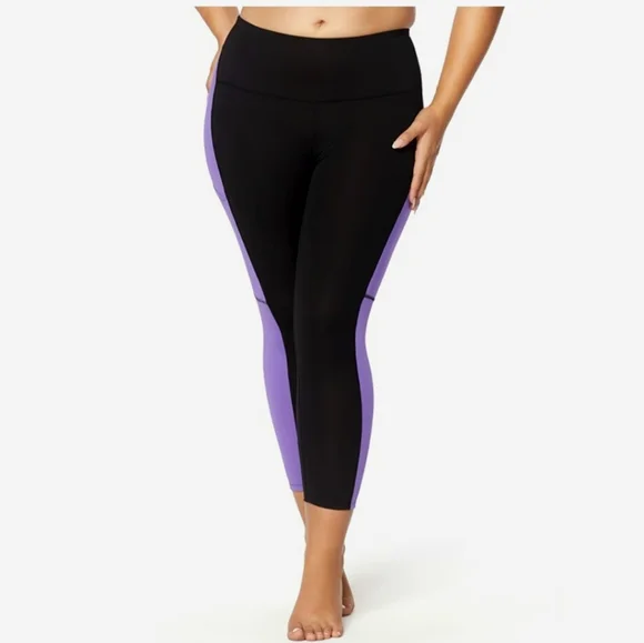 Ruby Ribbon Sport Set - Picture 3 of 5